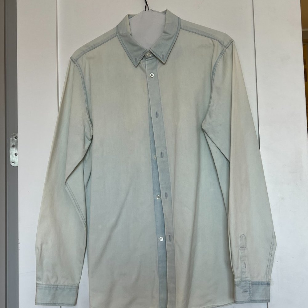 APC Lightwash Blue Button Down